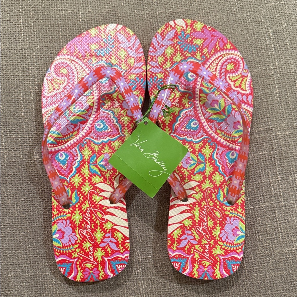 Women's size 7-8 Vera Bradley Paisley in Paradise Flip Flops Brand New